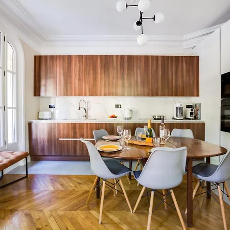 Guestready - Familial Pres De La Tour Eiffel Apartment *