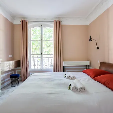 Guestready - Familial Pres De La Tour Eiffel * Paris