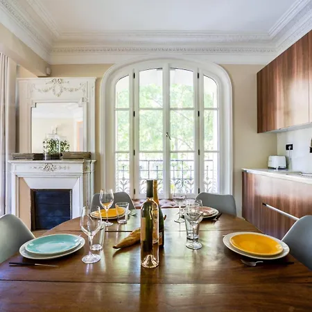 Guestready - Familial Pres De La Tour Eiffel Apartment Paris